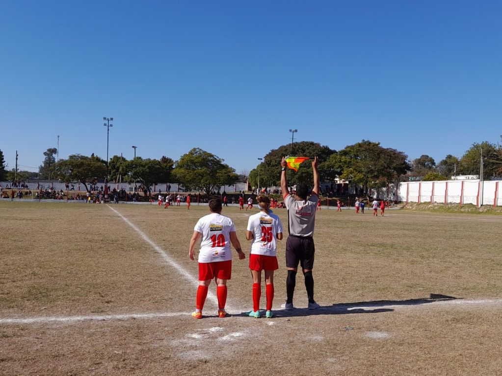 LA PRENSA Diario Fútbol Femenino Sábado y domingo para la quinta