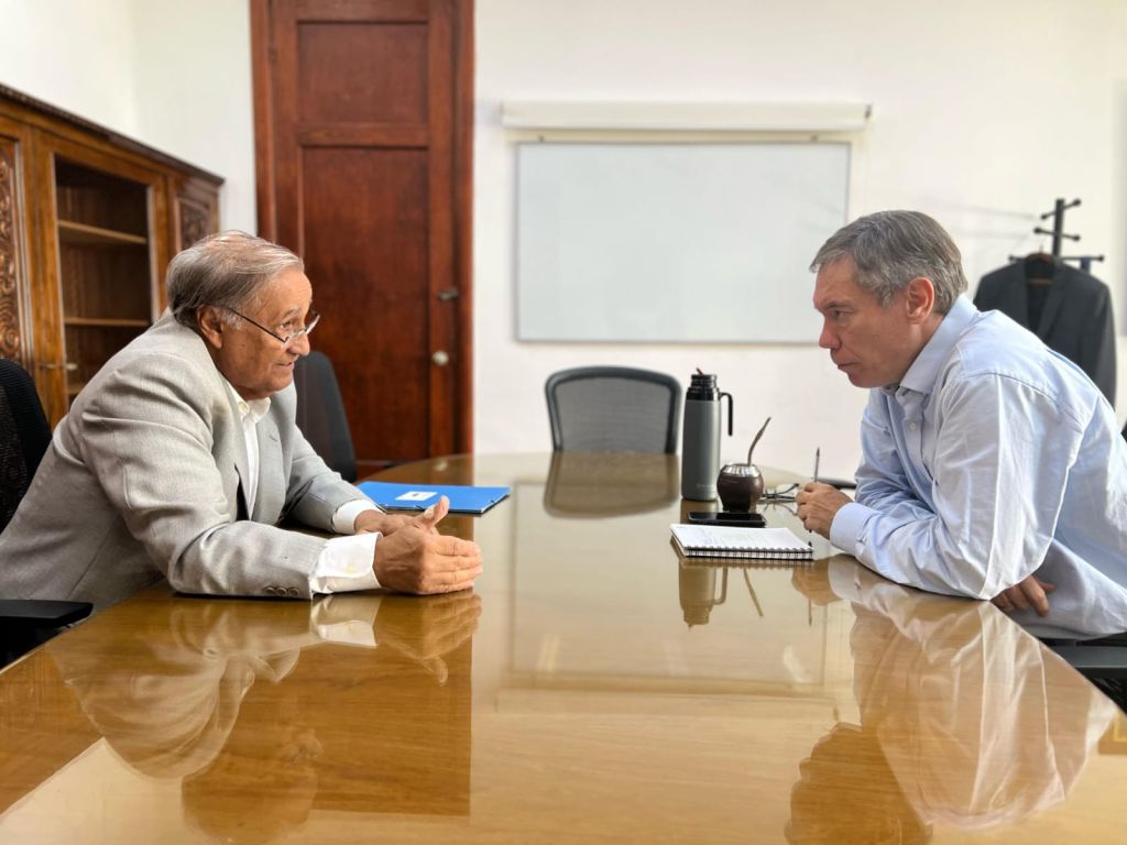 Se reunió con el Subsecretario de Economía y Finanzas.